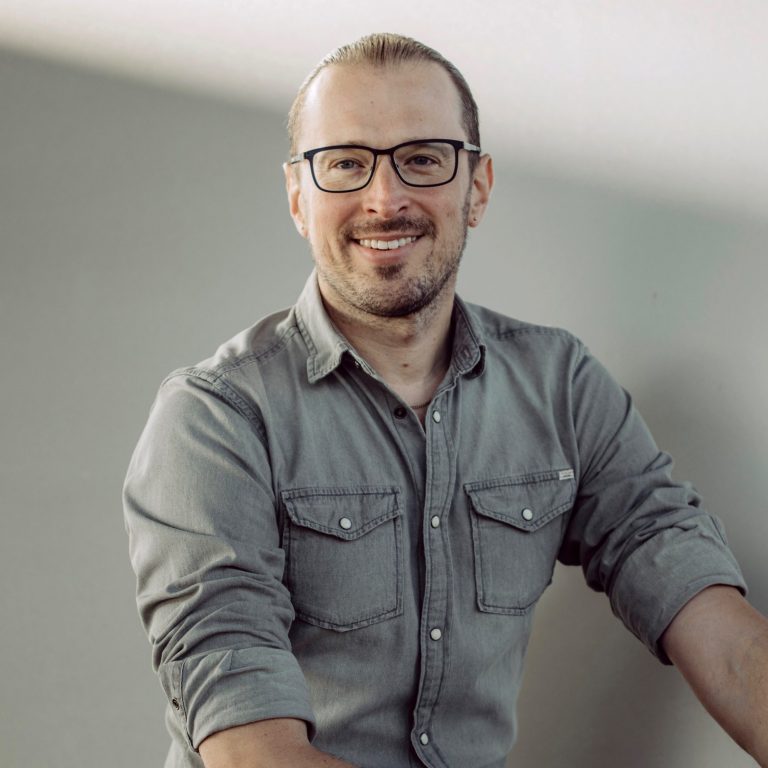 Dirk M. Schumacher Heilpraktiker für Psychotherapie und Systemischer Coach Dirk M. Schumacher Heilpraktiker für Psychotherapie und Systemischer Coach